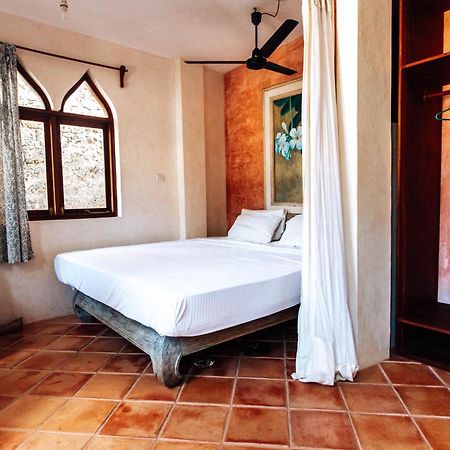 Kijani Hotel Ламу Экстерьер фото