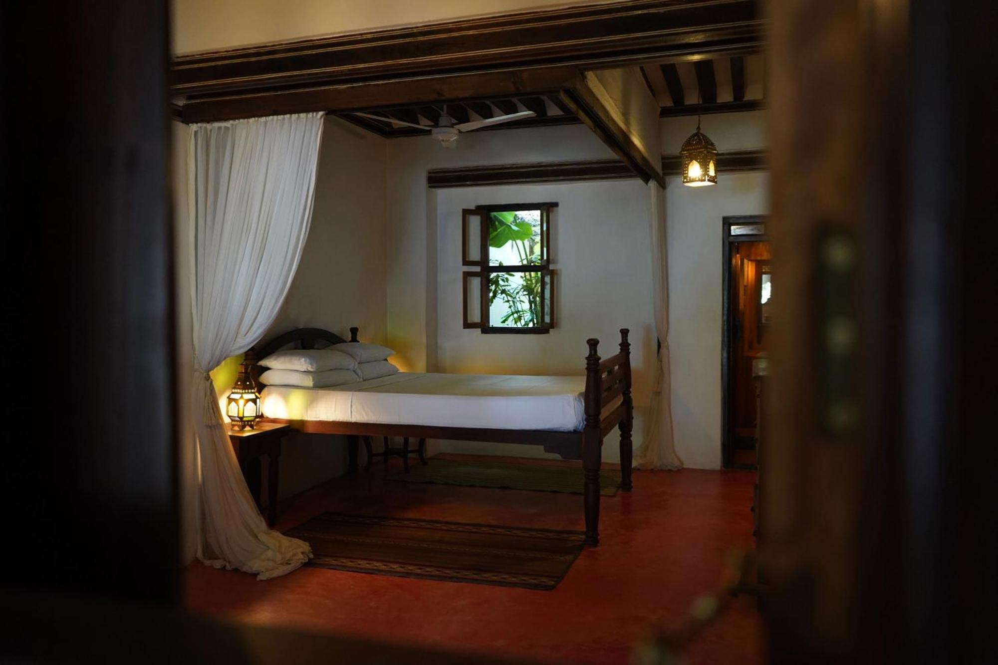 Kijani Hotel Ламу Экстерьер фото