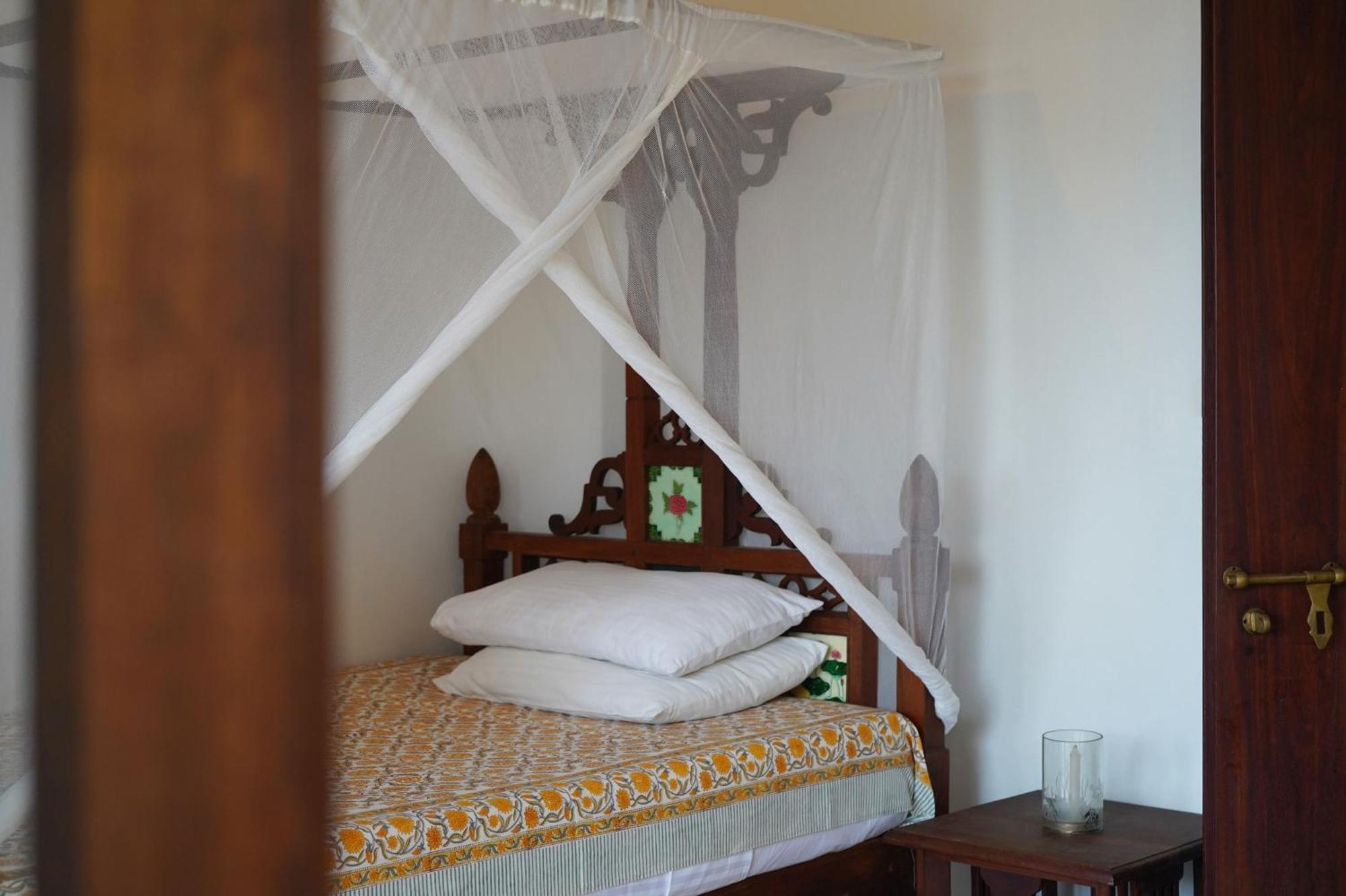 Kijani Hotel Ламу Экстерьер фото