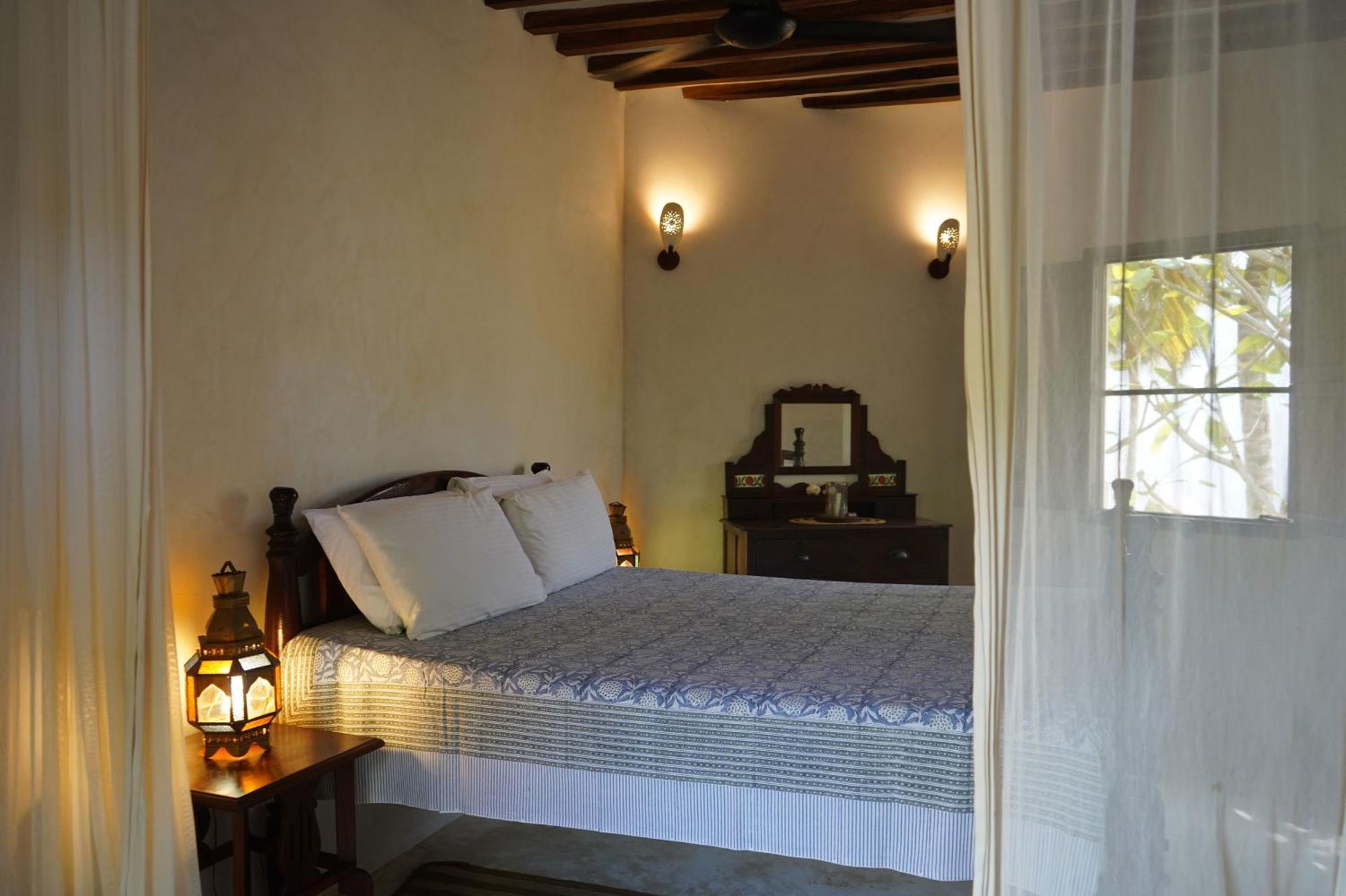 Kijani Hotel Ламу Экстерьер фото
