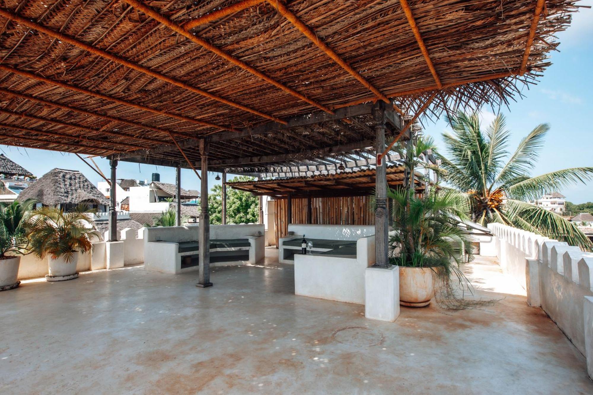 Kijani Hotel Ламу Экстерьер фото